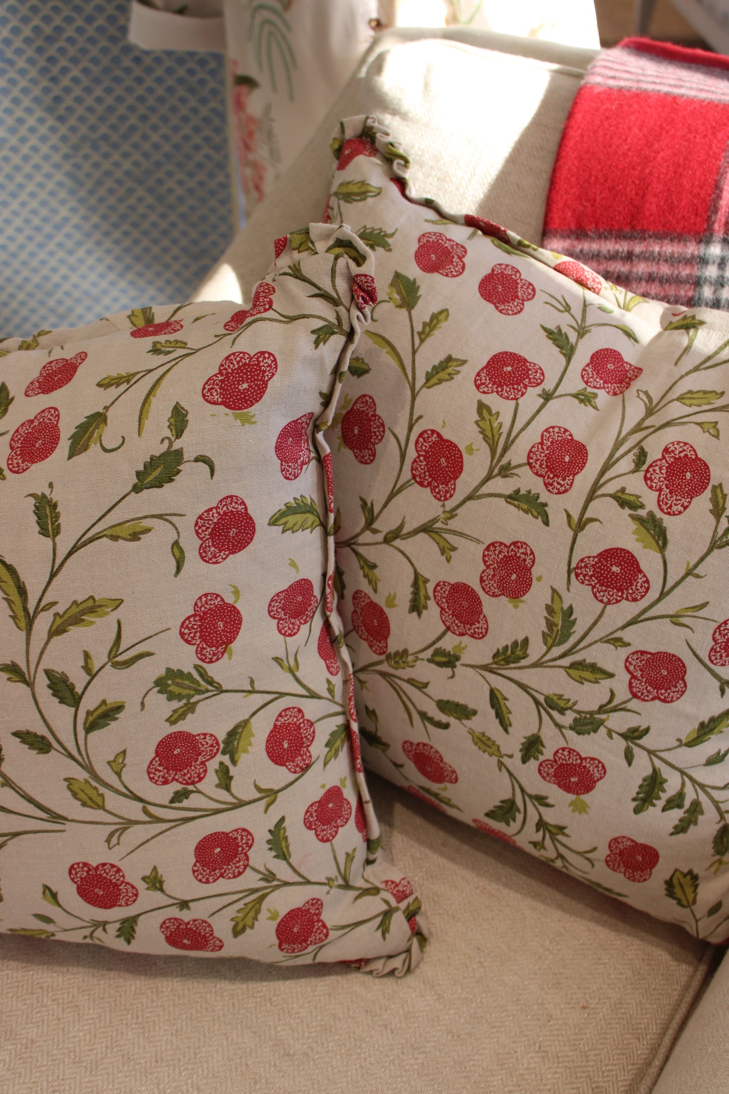 Raoul Victoria Plum Pillow
