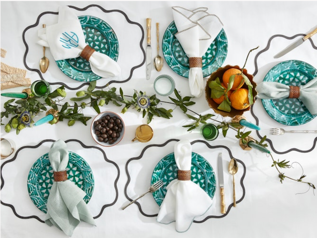 Scallop Edge Placemat - Set of 4