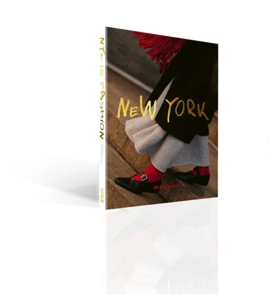 New York. In Fashion Book