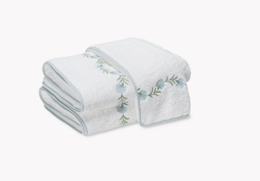 McFadden/Fields: Daphne Hand Towel