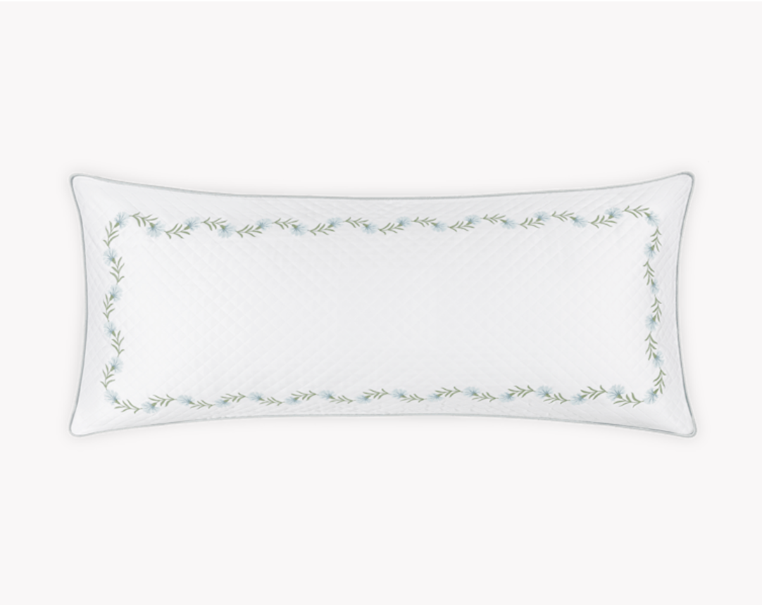 Daphne Matelassé Lumbar Pillow Cover