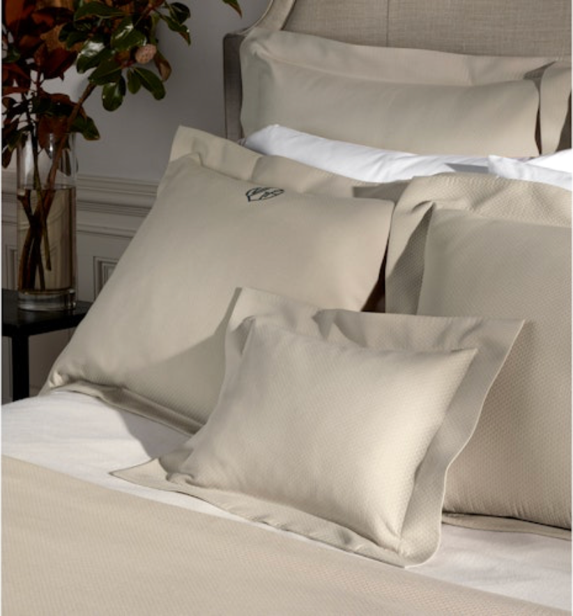 Elliot Coverlet