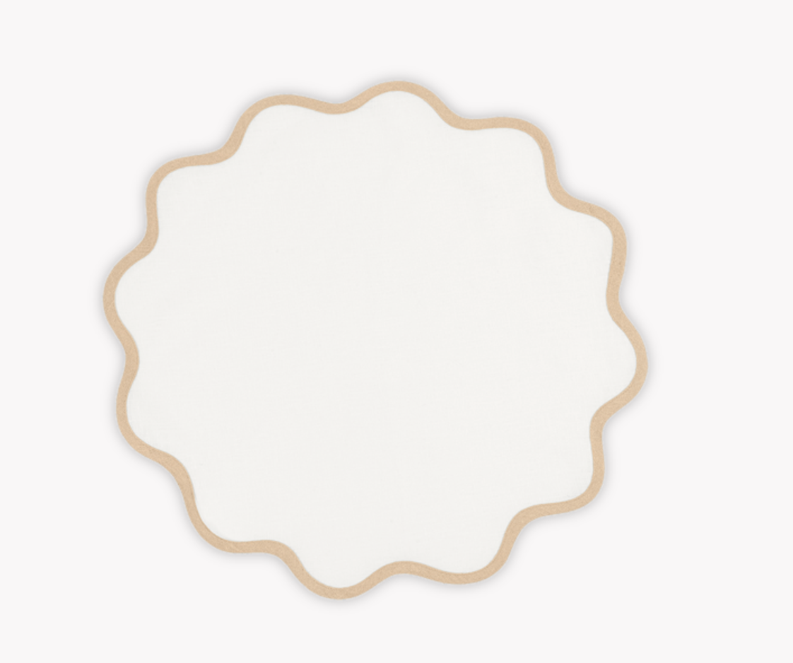 Scallop Edge Placemat - Set of 4