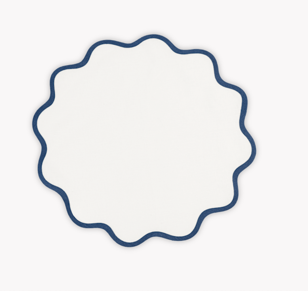 Scallop Edge Placemat - Set of 4