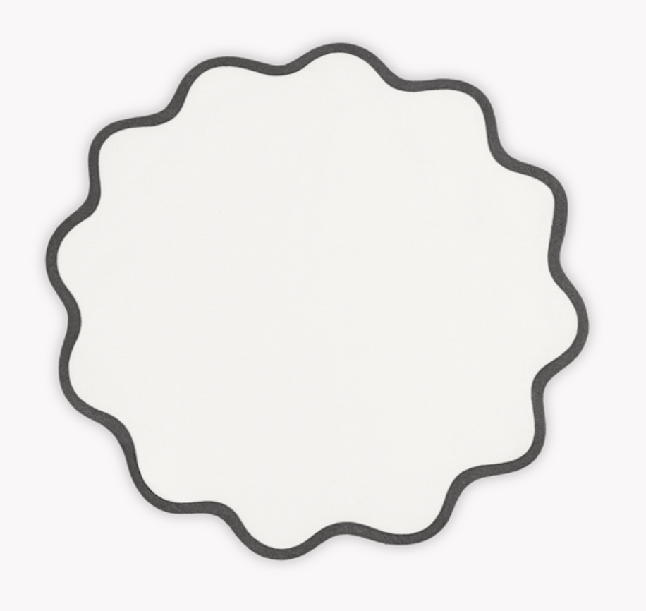 Scallop Edge Placemat - Set of 4